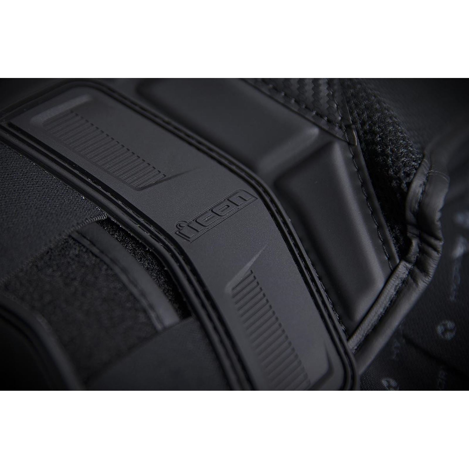 Icon Women's Field Armor Stryker™ Vest - Stealth - Large/X-Large 2701-0820_241778