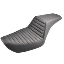 Saddlemen Step Up Seat - Tuck and Roll - Dyna 896-04-171_639870