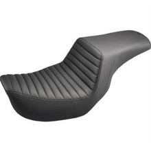 Saddlemen Step Up Seat - Tuck and Roll - Dyna [MPN: 804-04-171]_639602