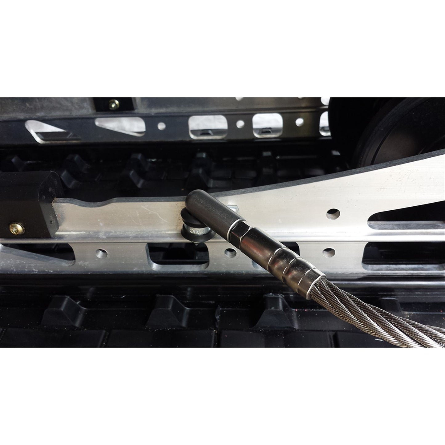 Straightline Performance Ice Scratcher Rail Saver Mount [MPN: 185-107]_476473