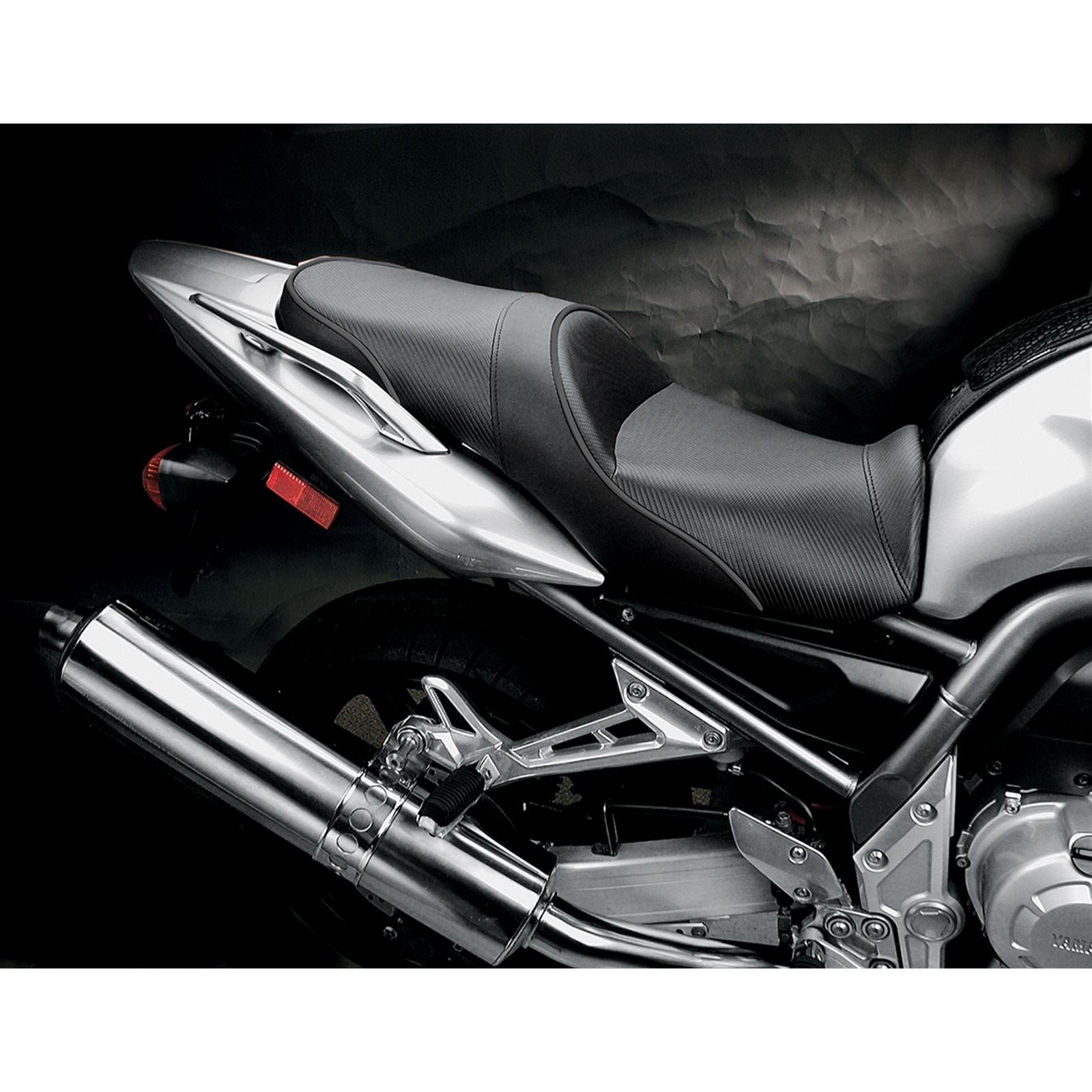 Sargent World Sport™ Performance Seat - Carbon FX fits Yamaha FZ1 - Black WS-549-19_470591