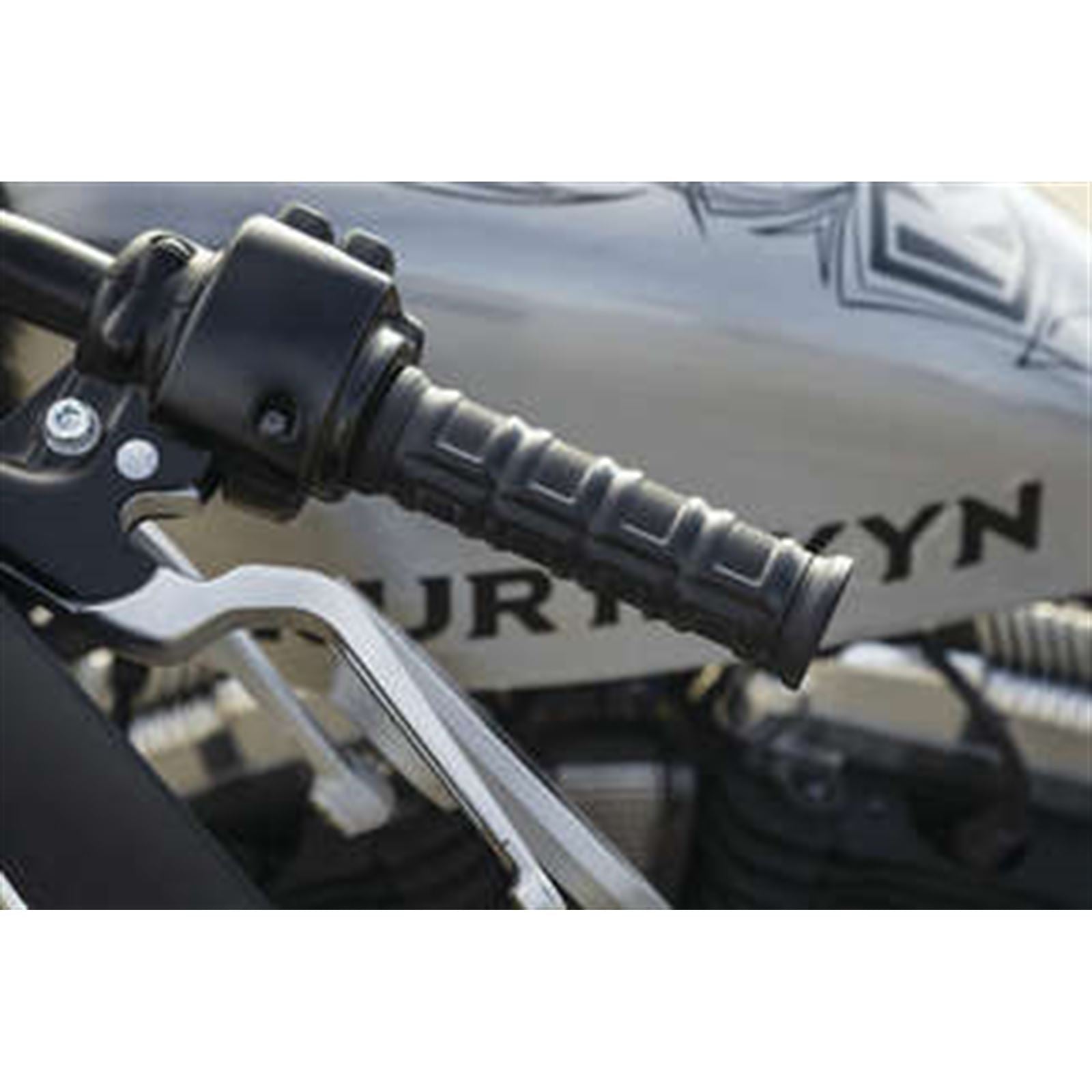 Kuryakyn Black Dillinger Grips for Dual Cable 6673_984503