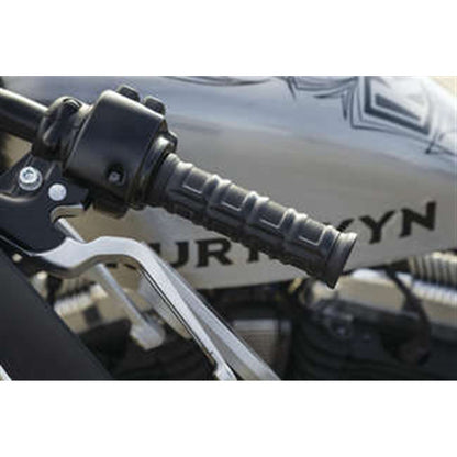 Kuryakyn Black Dillinger Grips for Dual Cable 6673_984503