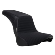 Le Pera Kickflip Seat - Pleated Grip - Softail '18+ LYR-590PTGP_683200