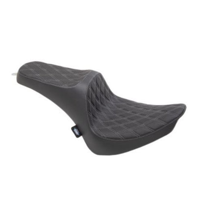 Drag Specialties Predator III Seat - Double Diamond - Silver Thread 0802-1360_724886