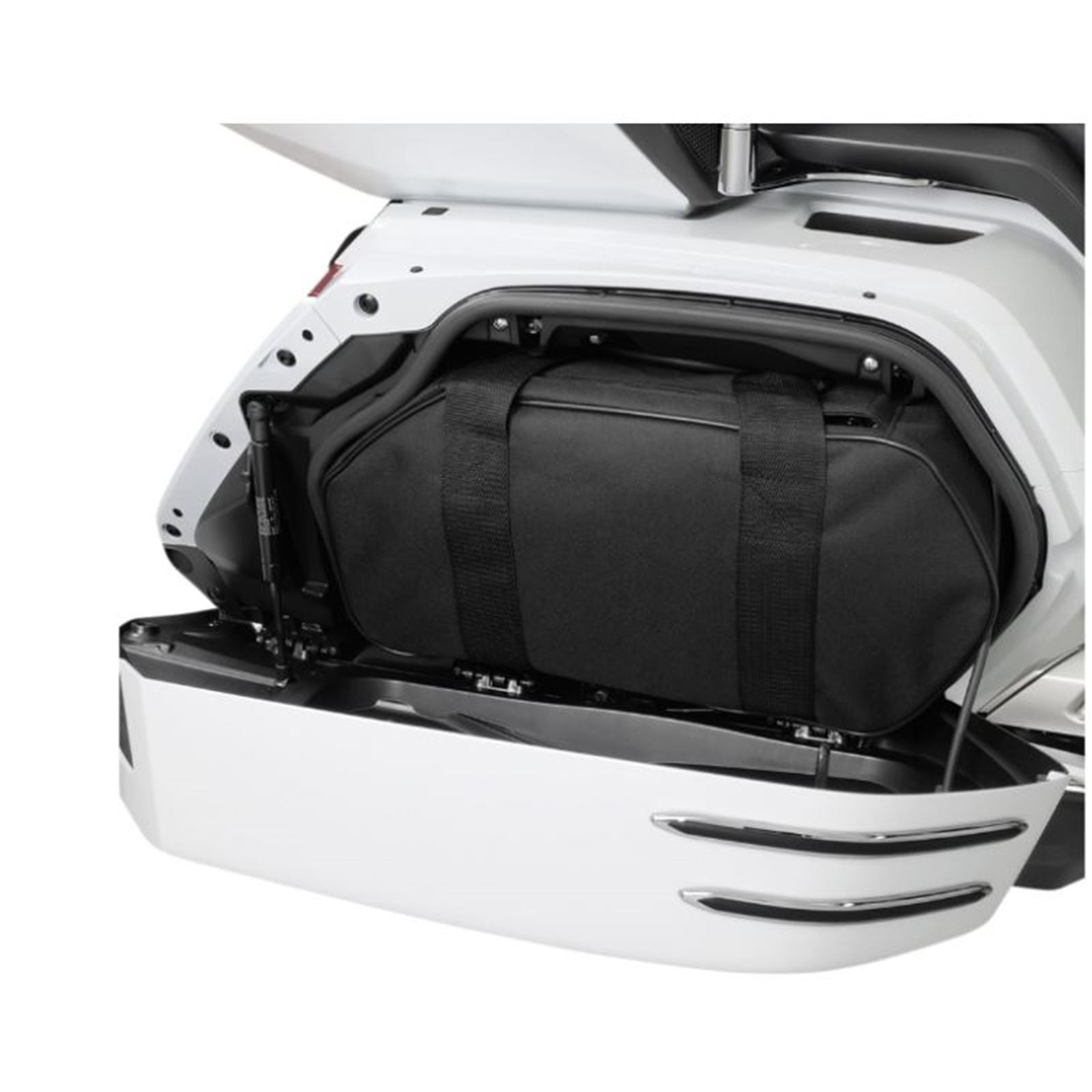 Show Chrome Saddlebag Liner H18SL_773933