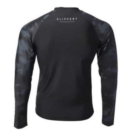 Slippery Rashguard Long Sleeve - Black/Camo - X-Small 3250-0128_733283