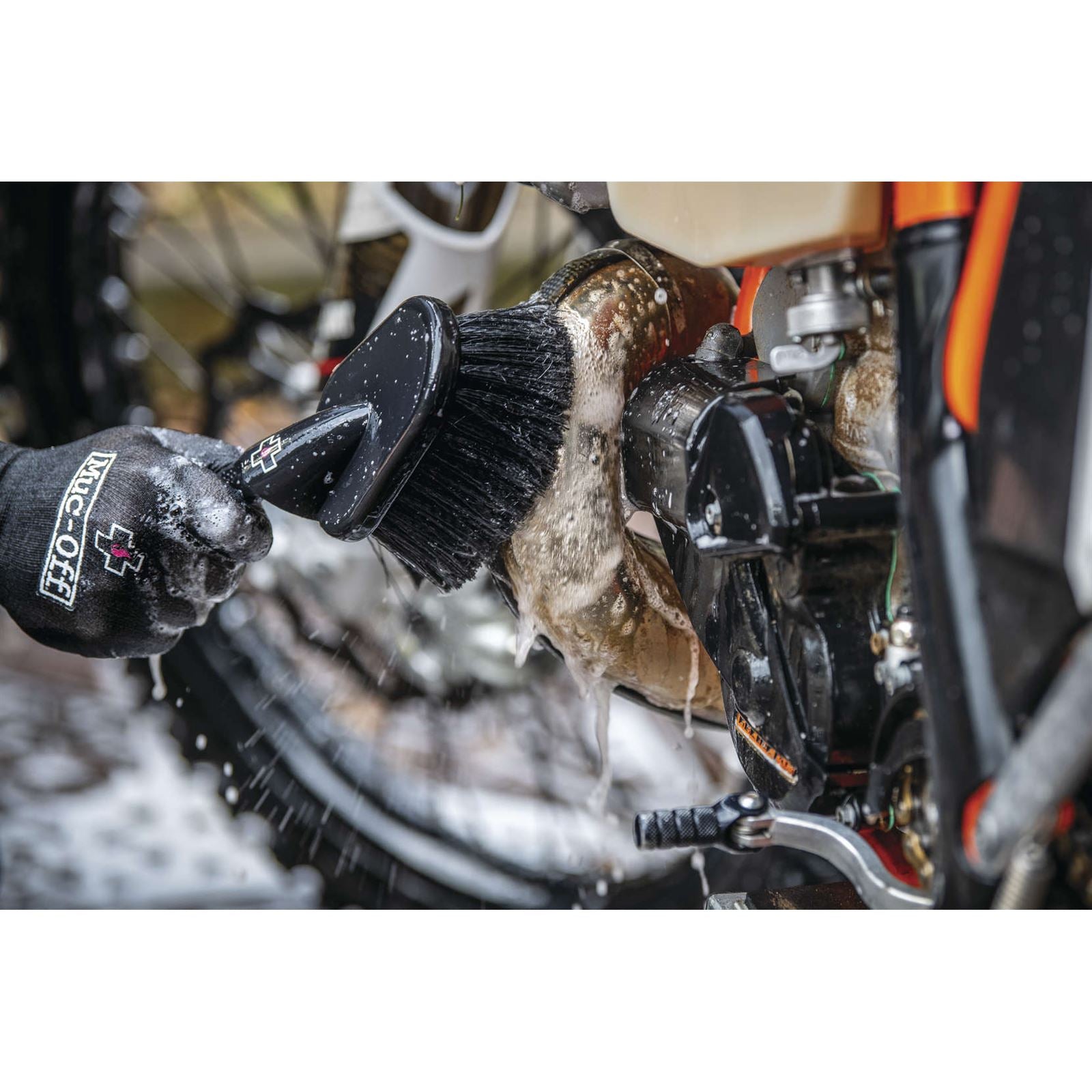 Muc-Off Ultimate Motorcycle / ATV Cleaning Kit [MPN: 20093US]_985468