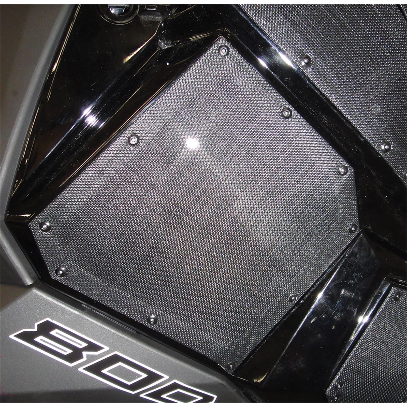 2 Cool Bottom Rear Vents for Polaris Axys [MPN: PO-152]_306430